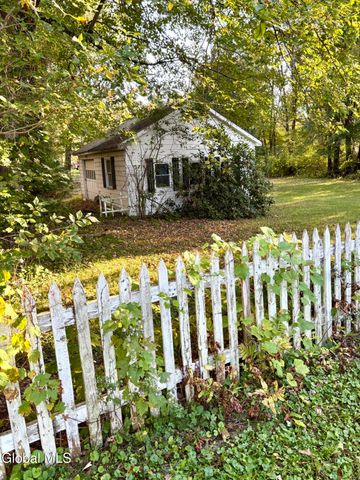 1154 County Route 25, Kinderhook, NY 12106