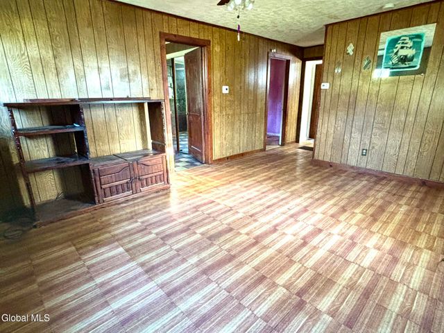 1154 County Route 25, Kinderhook, NY 12106