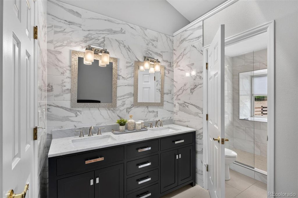 Image 26 of property listing at 13 Manzanita, Littleton, CO 80127