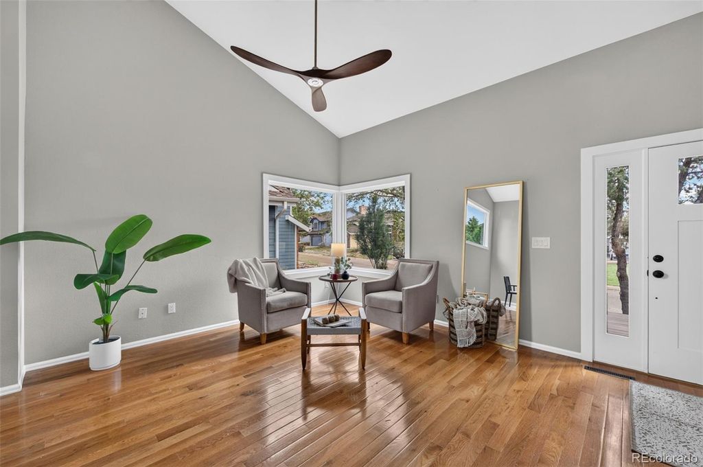 Image 7 of property listing at 13 Manzanita, Littleton, CO 80127