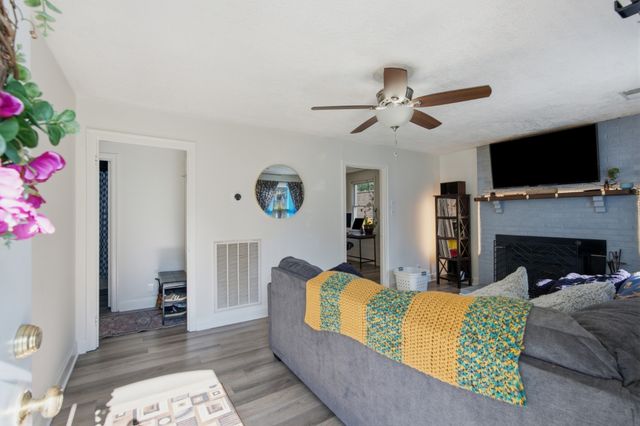 109 Gibson Dr, Madison, TN 37115