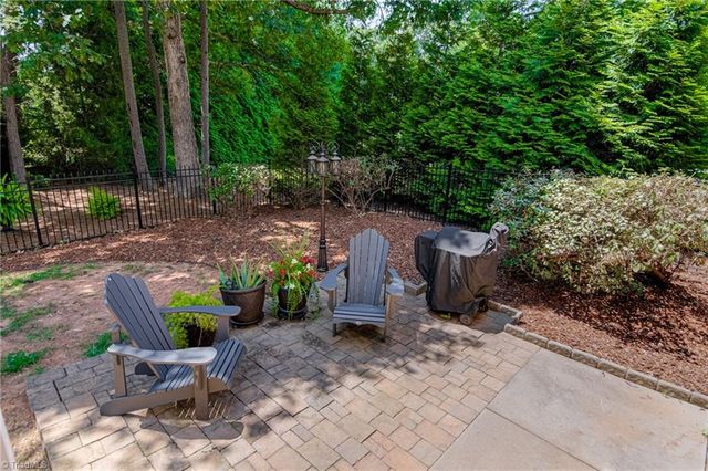 8449 Alice Player Drive, Oak Ridge, NC 27310