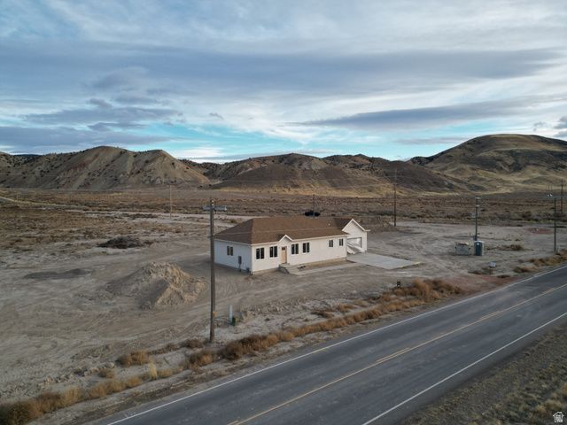 733 S BLACK KNOLL RD, Sigurd, UT 84657