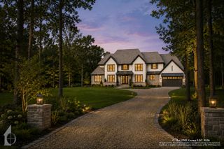1594 Portage Run, Glenview, IL 60026