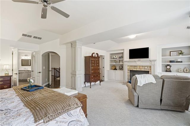 2642 Long Pointe, Roswell, GA 30076