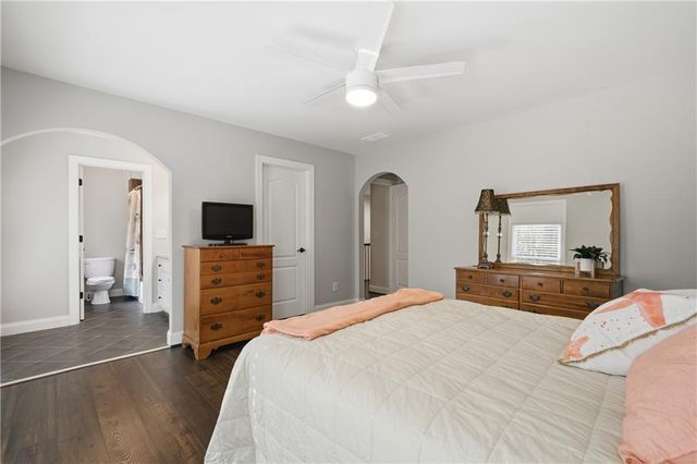 2642 Long Pointe, Roswell, GA 30076