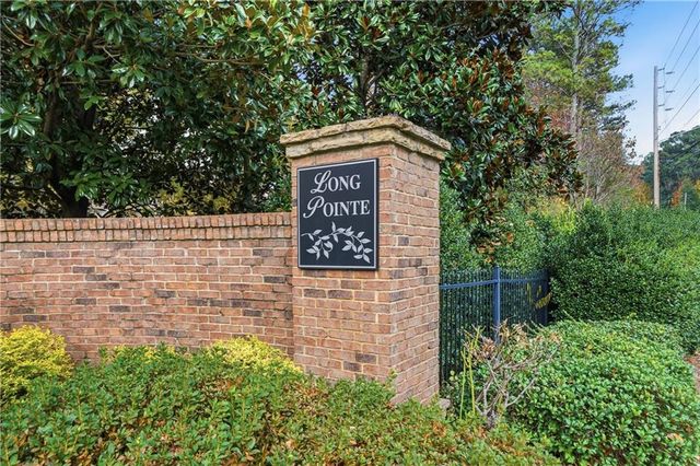 2642 Long Pointe, Roswell, GA 30076