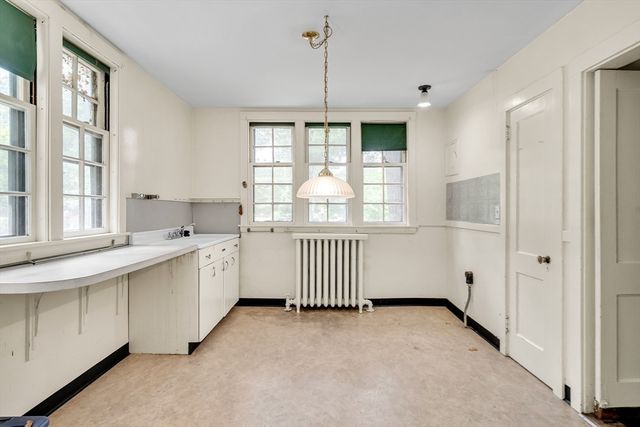 128 Dudley St, Brookline, MA 02445