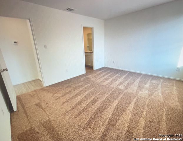 9122 Selene, San Antonio, TX 78252