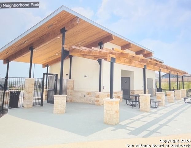 9122 Selene, San Antonio, TX 78252