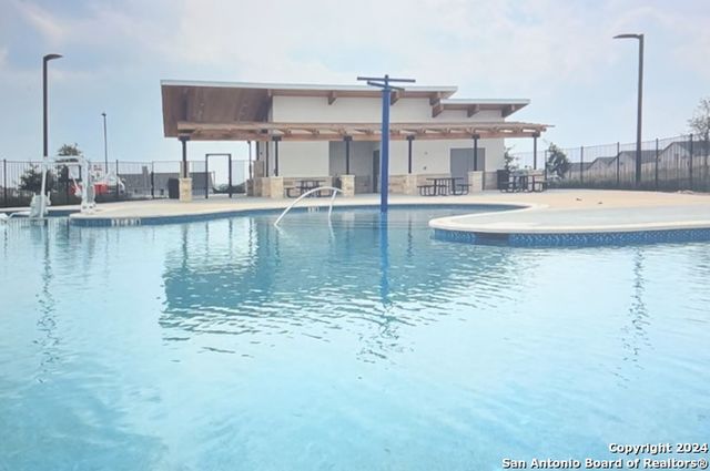 9122 Selene, San Antonio, TX 78252