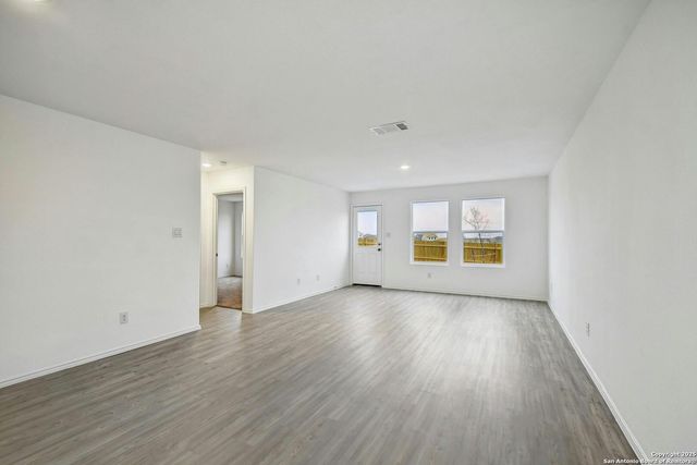 9122 Selene, San Antonio, TX 78252