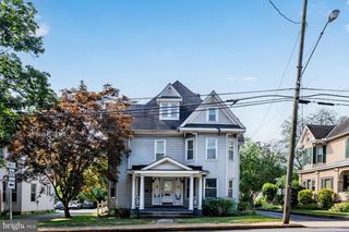 302 KING STREET W, Shippensburg, PA 17257