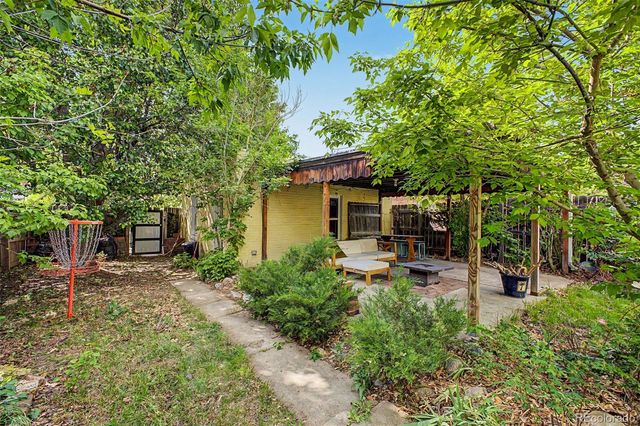 2925 N Josephine Street, Denver, CO 80205