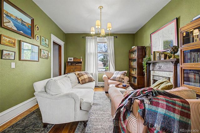 2925 N Josephine Street, Denver, CO 80205