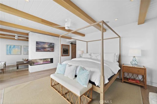 2148 E Oceanfront, Newport Beach, CA 92661