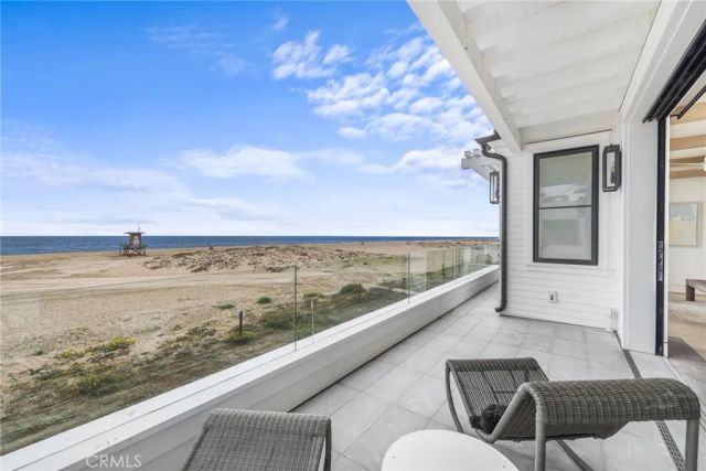 2148 E Oceanfront, Newport Beach, CA 92661