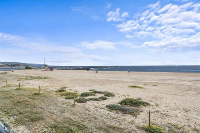 2148 E Oceanfront, Newport Beach, CA 92661