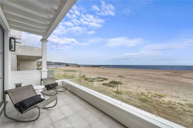 2148 E Oceanfront, Newport Beach, CA 92661