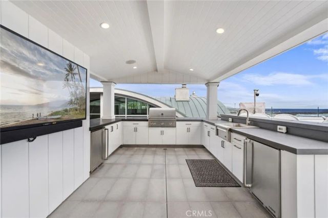 2148 E Oceanfront, Newport Beach, CA 92661