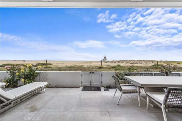 2148 E Oceanfront, Newport Beach, CA 92661