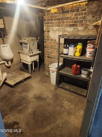 1027 Freedom Street, Toledo, OH 43605