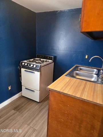 1027 Freedom Street, Toledo, OH 43605