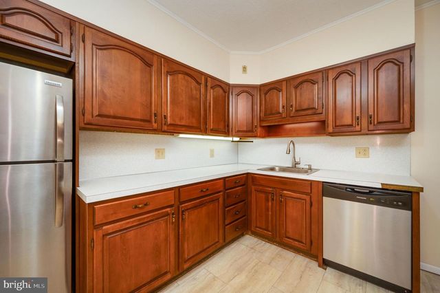 732 W BAUMSTOWN RD, Birdsboro, PA 19508