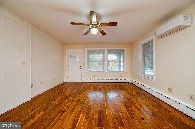 732 W BAUMSTOWN RD, Birdsboro, PA 19508