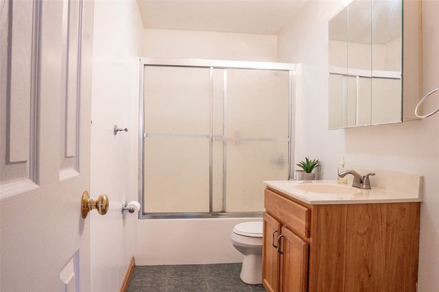 2289 BERNWOOD Drive, Erie, PA 16510