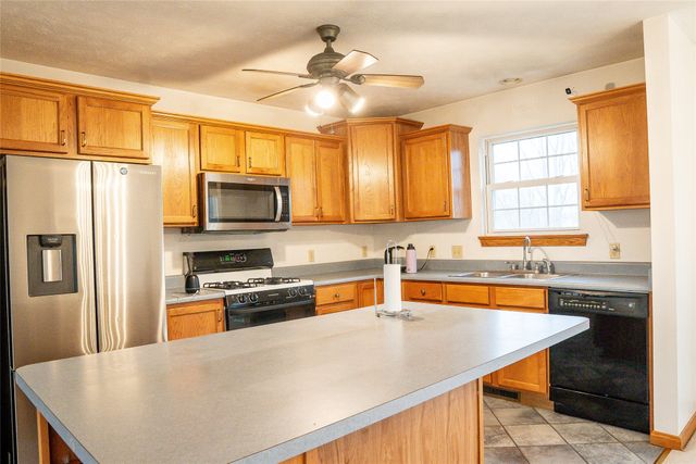 2289 BERNWOOD Drive, Erie, PA 16510
