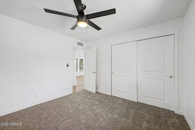 6416 E HOLIDAY Drive, Mesa, AZ 85215