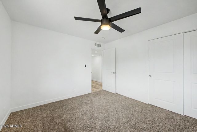 6416 E HOLIDAY Drive, Mesa, AZ 85215