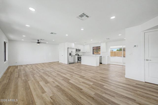 6416 E HOLIDAY Drive, Mesa, AZ 85215