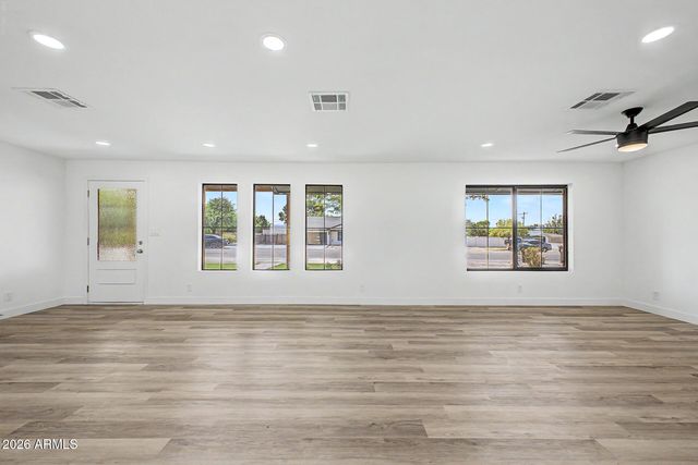 6416 E HOLIDAY Drive, Mesa, AZ 85215