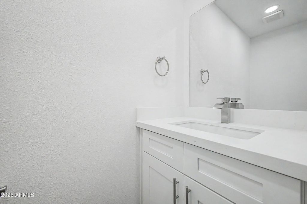 6416 E HOLIDAY Drive, Mesa, AZ 85215 — photo 3
