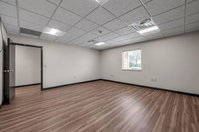 250 Crossfield Drive, Versailles, KY 40383