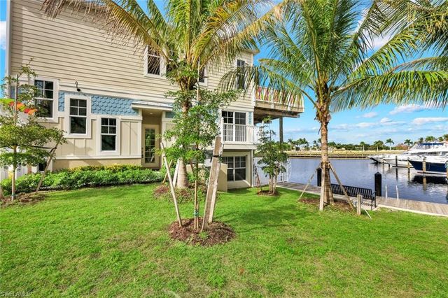 5898 Shell Cove DR, Cape Coral, FL 33914