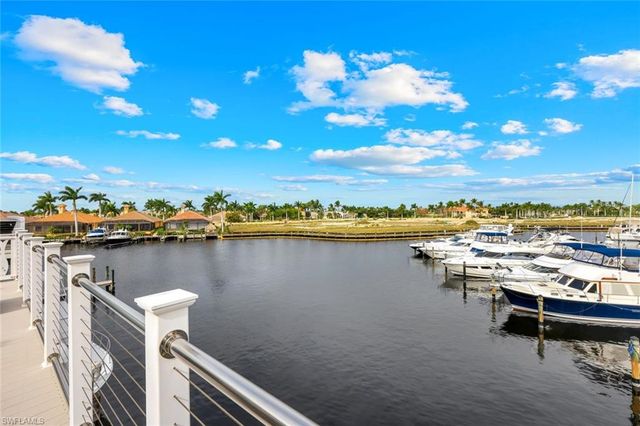 5898 Shell Cove DR, Cape Coral, FL 33914