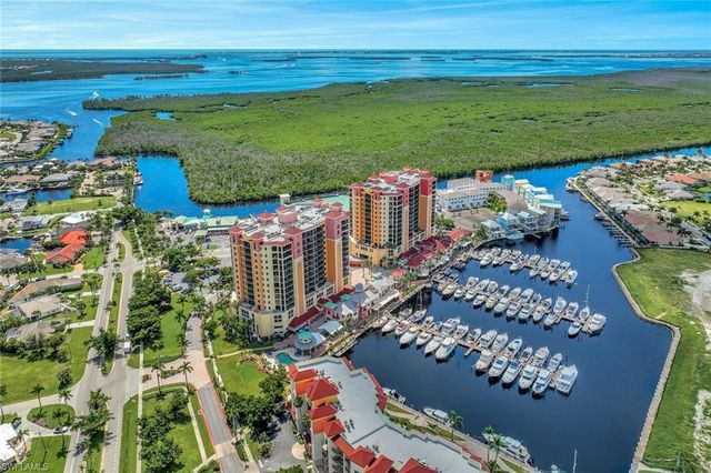 5898 Shell Cove DR, Cape Coral, FL 33914