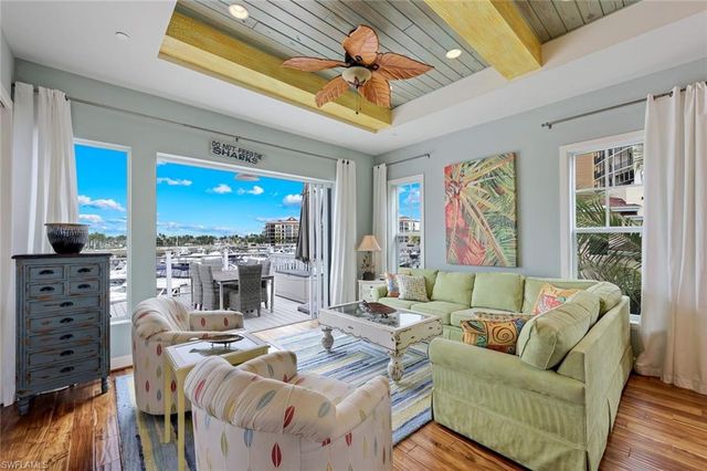 5898 Shell Cove DR, Cape Coral, FL 33914