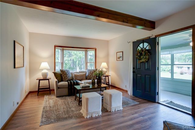 4475 Pompey Center Road, Manlius, NY 13104