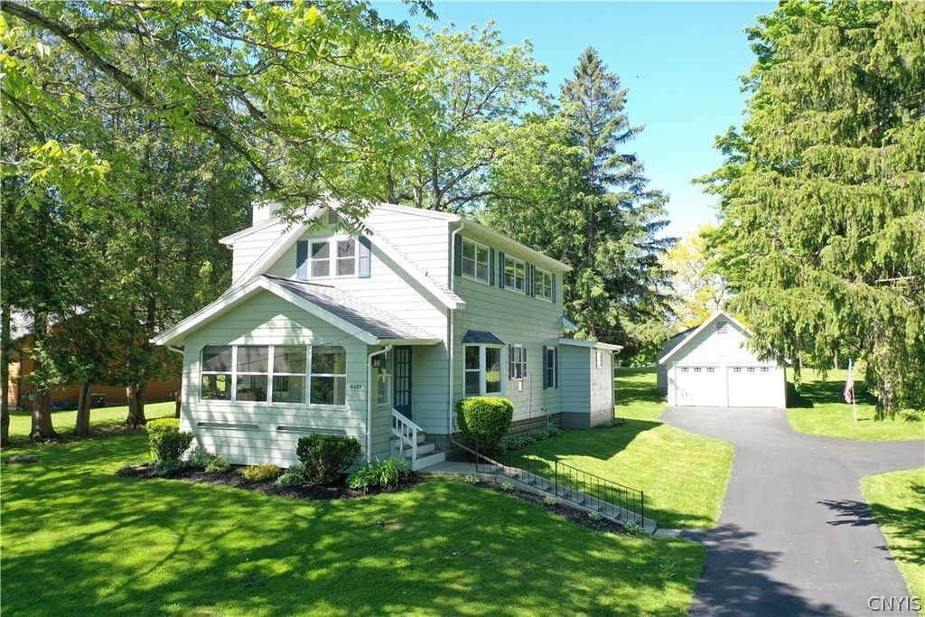 4475 Pompey Center Road, Manlius, NY 13104