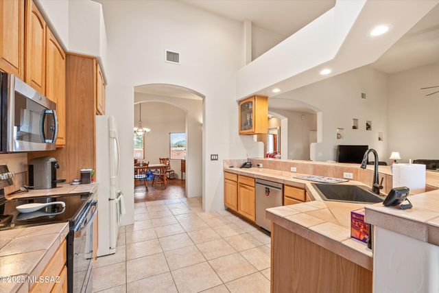 12000 E Camino Aurelia, Vail, AZ 85641