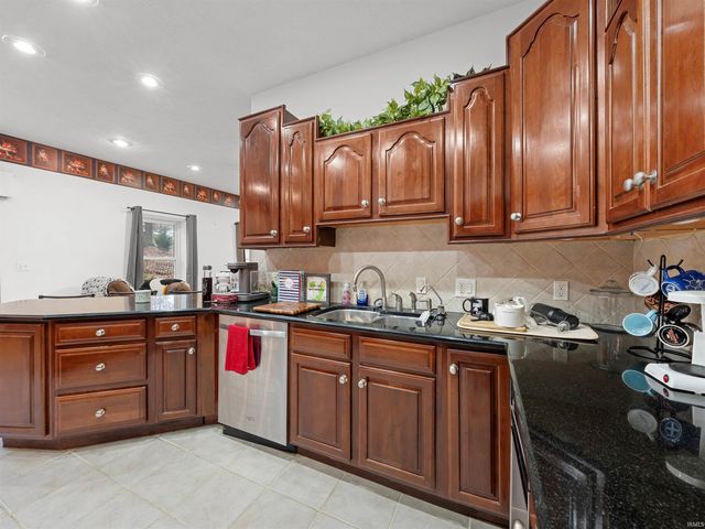 572 Bex Addition Drive, Bedford, IN 47421