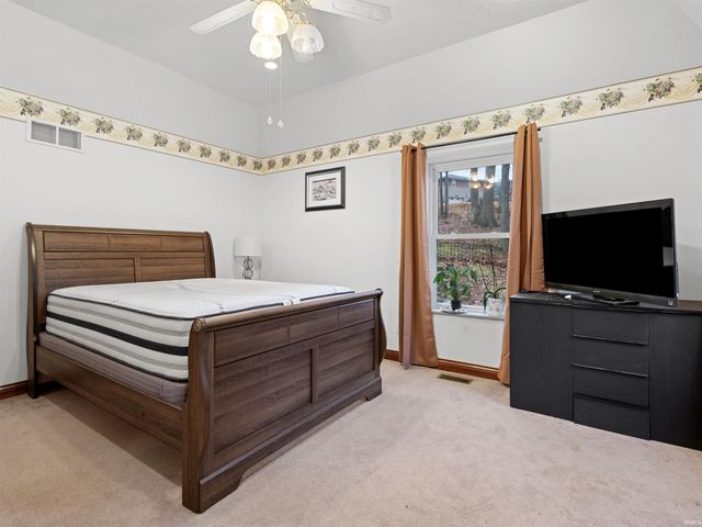 572 Bex Addition Drive, Bedford, IN 47421