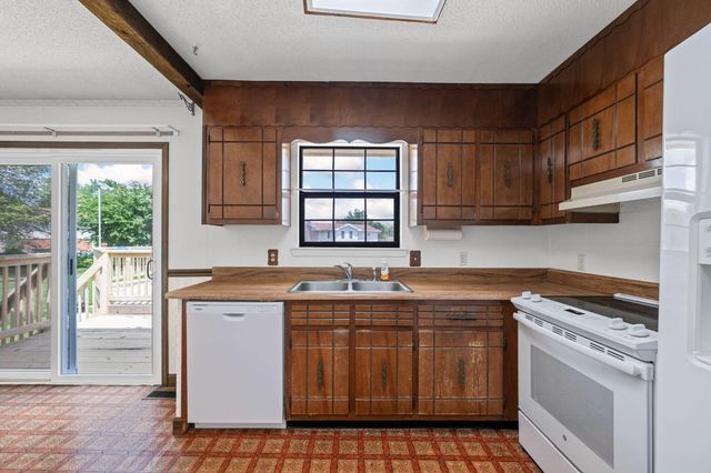 65 Mitchell Lane, Rossville, GA 30741