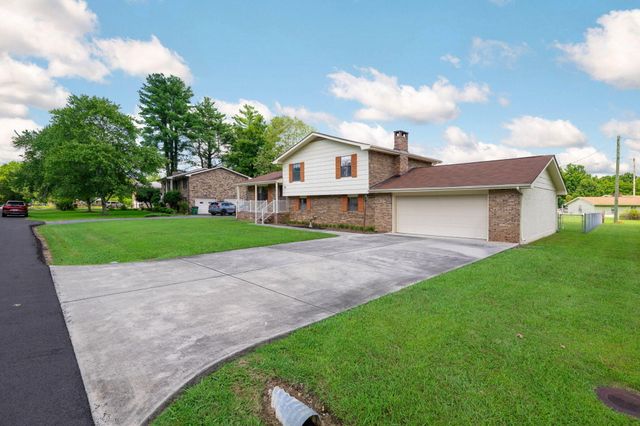 65 Mitchell Lane, Rossville, GA 30741