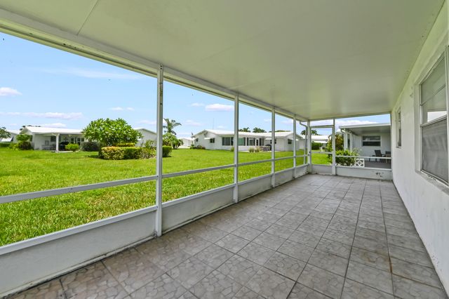 1196 SW Lake Circle, Boynton Beach, FL 33426