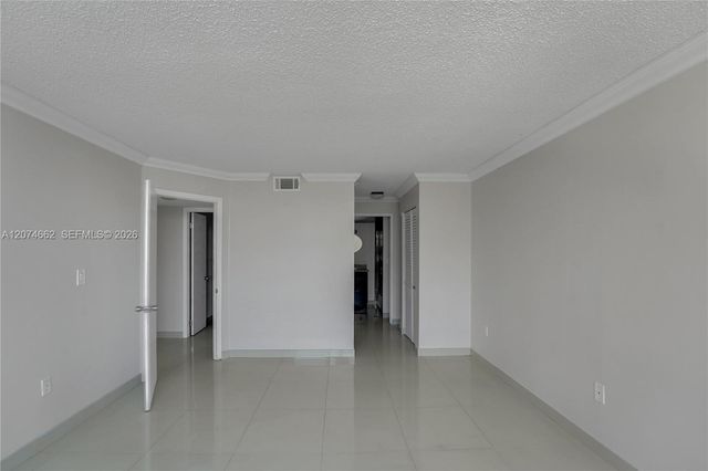 2780 NE 183rd Street 1114, Aventura, FL 33160
